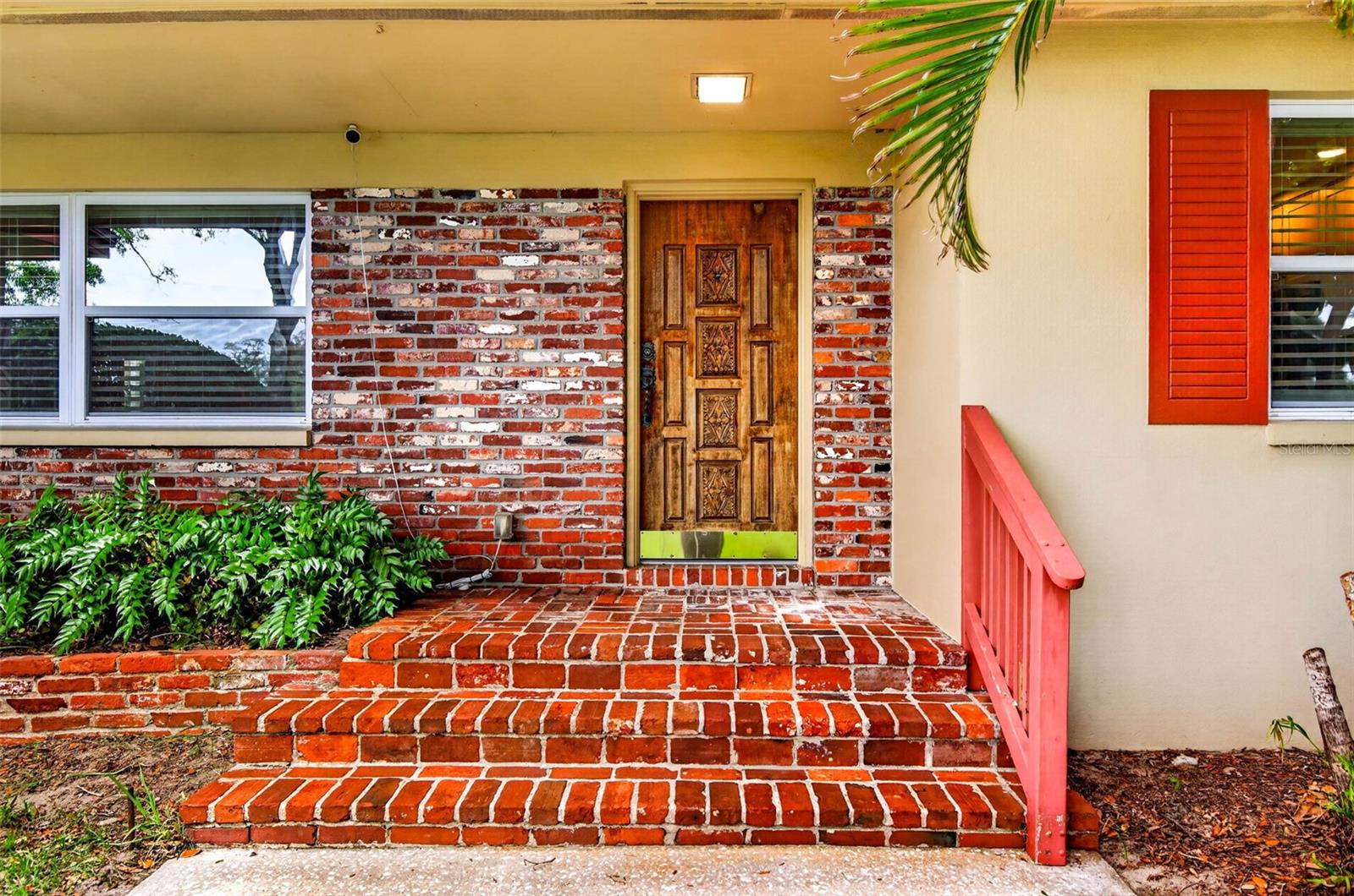 Image 3 of 74 For 7 Eagle Lane