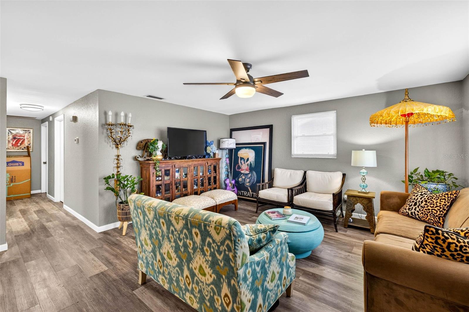 Image 2 of 25 For 1016 Windsor Hill Way