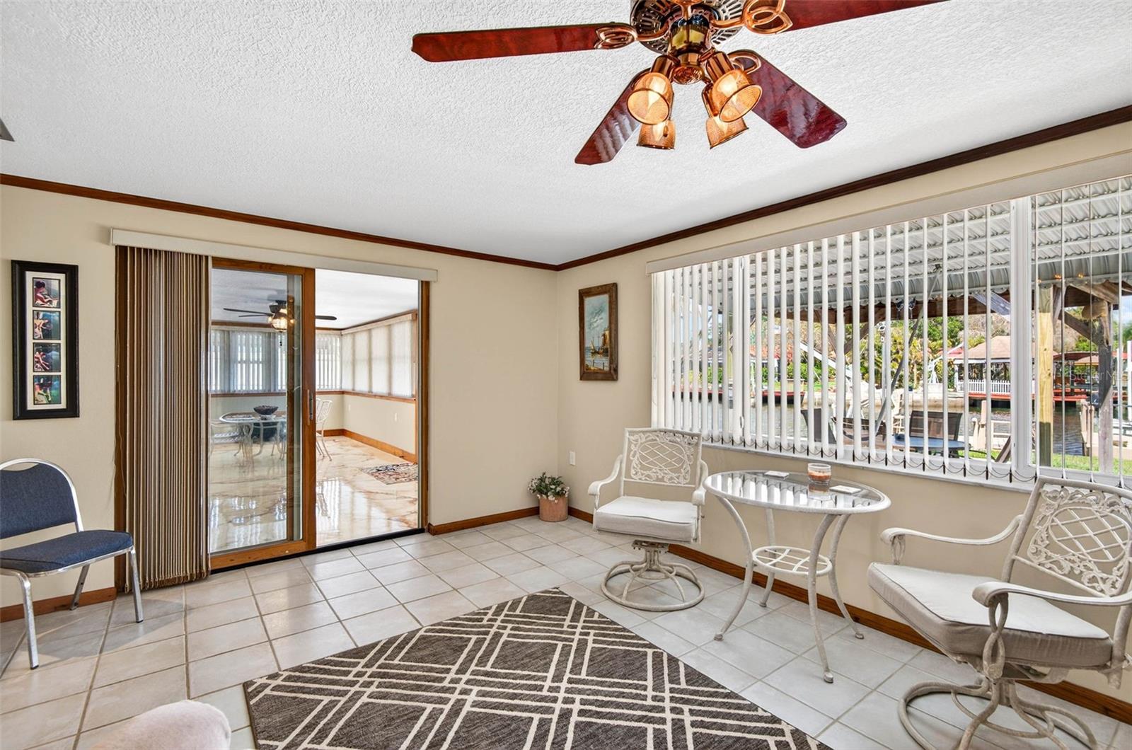 Image 13 of 47 For 6645 Harbor Drive