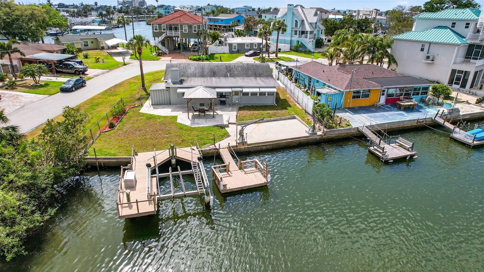 Image 37 of 47 For 6645 Harbor Drive