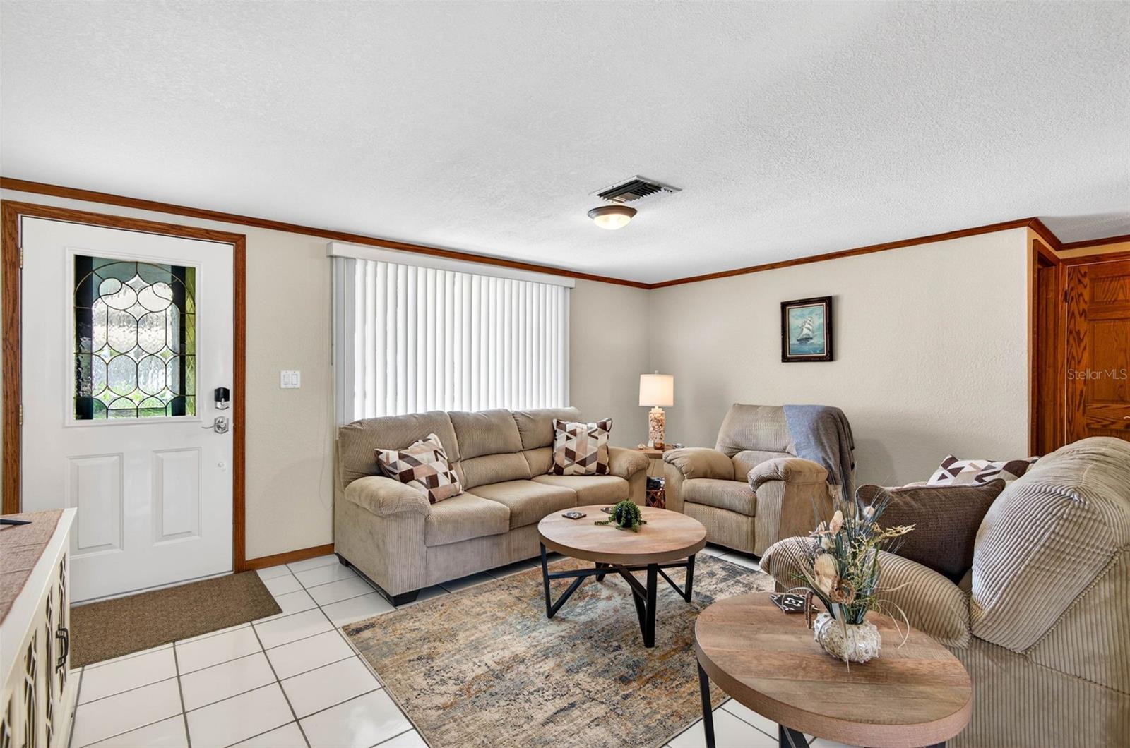 Image 5 of 47 For 6645 Harbor Drive