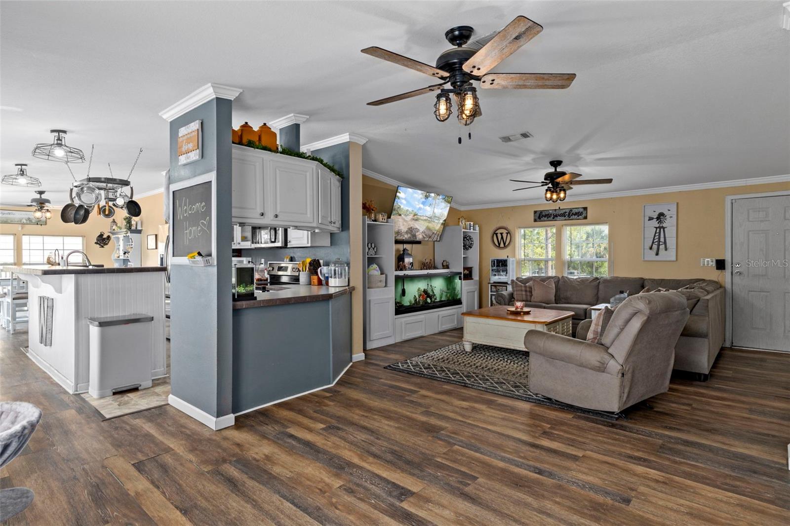 Image 14 of 59 For 5174 Oldfield Avenue