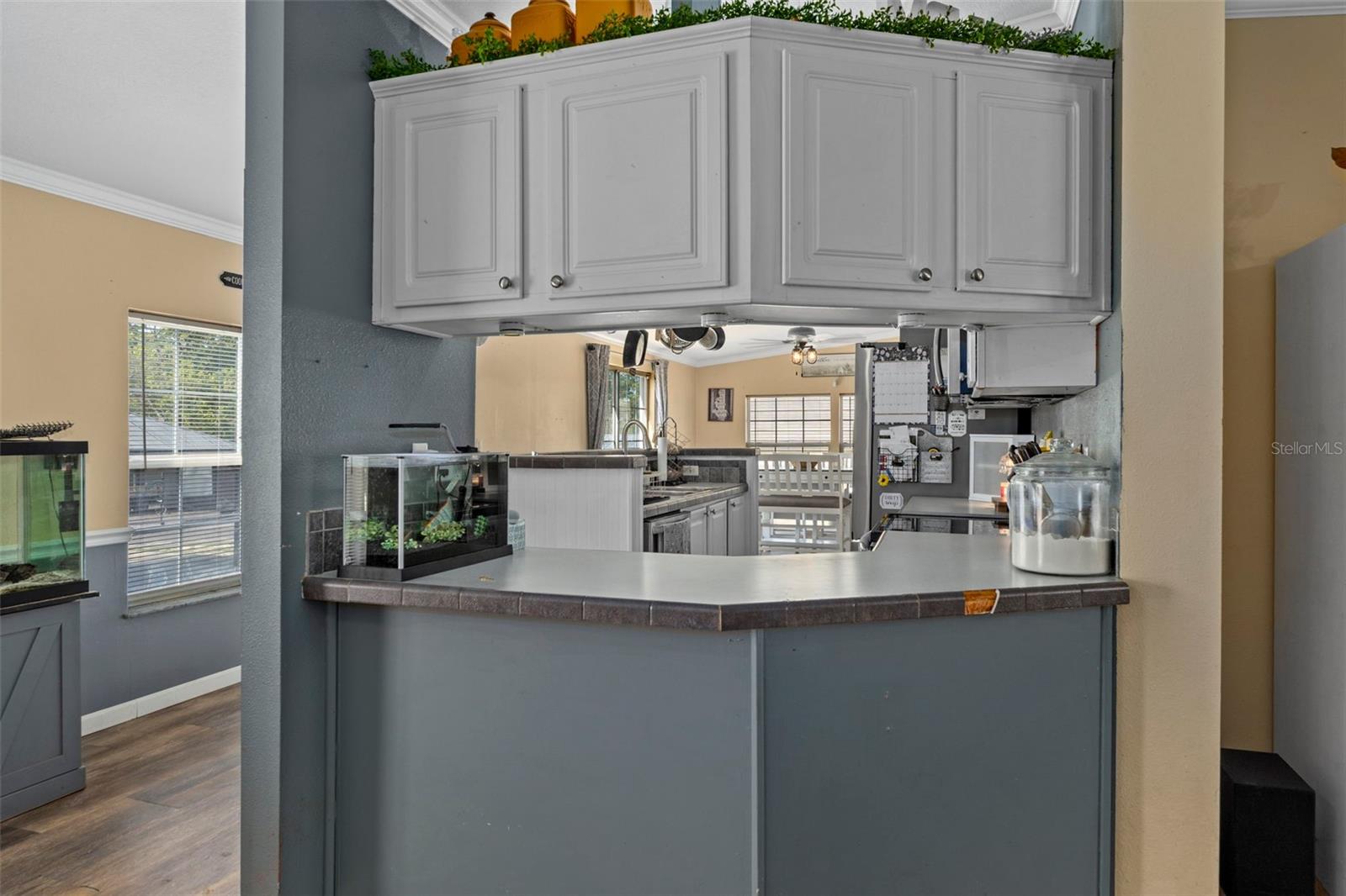 Image 15 of 59 For 5174 Oldfield Avenue