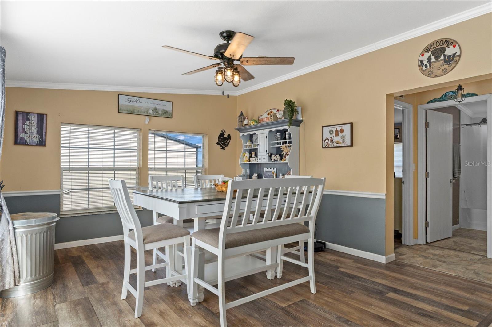 Image 20 of 59 For 5174 Oldfield Avenue