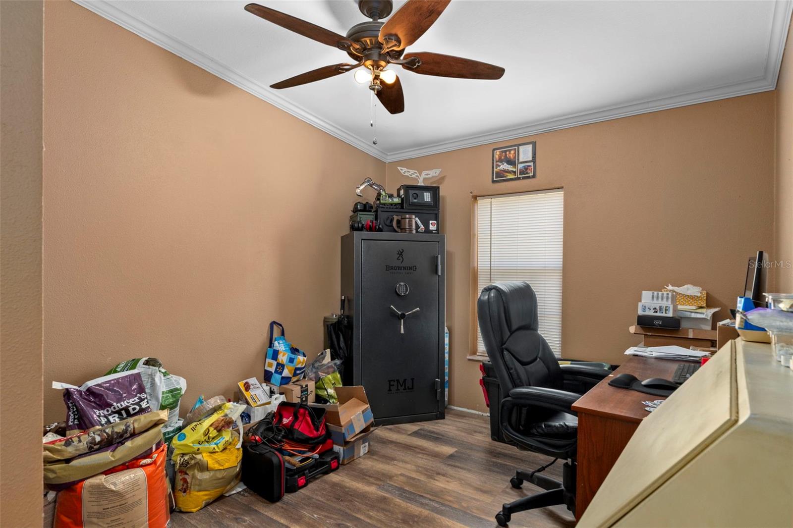 Image 29 of 59 For 5174 Oldfield Avenue