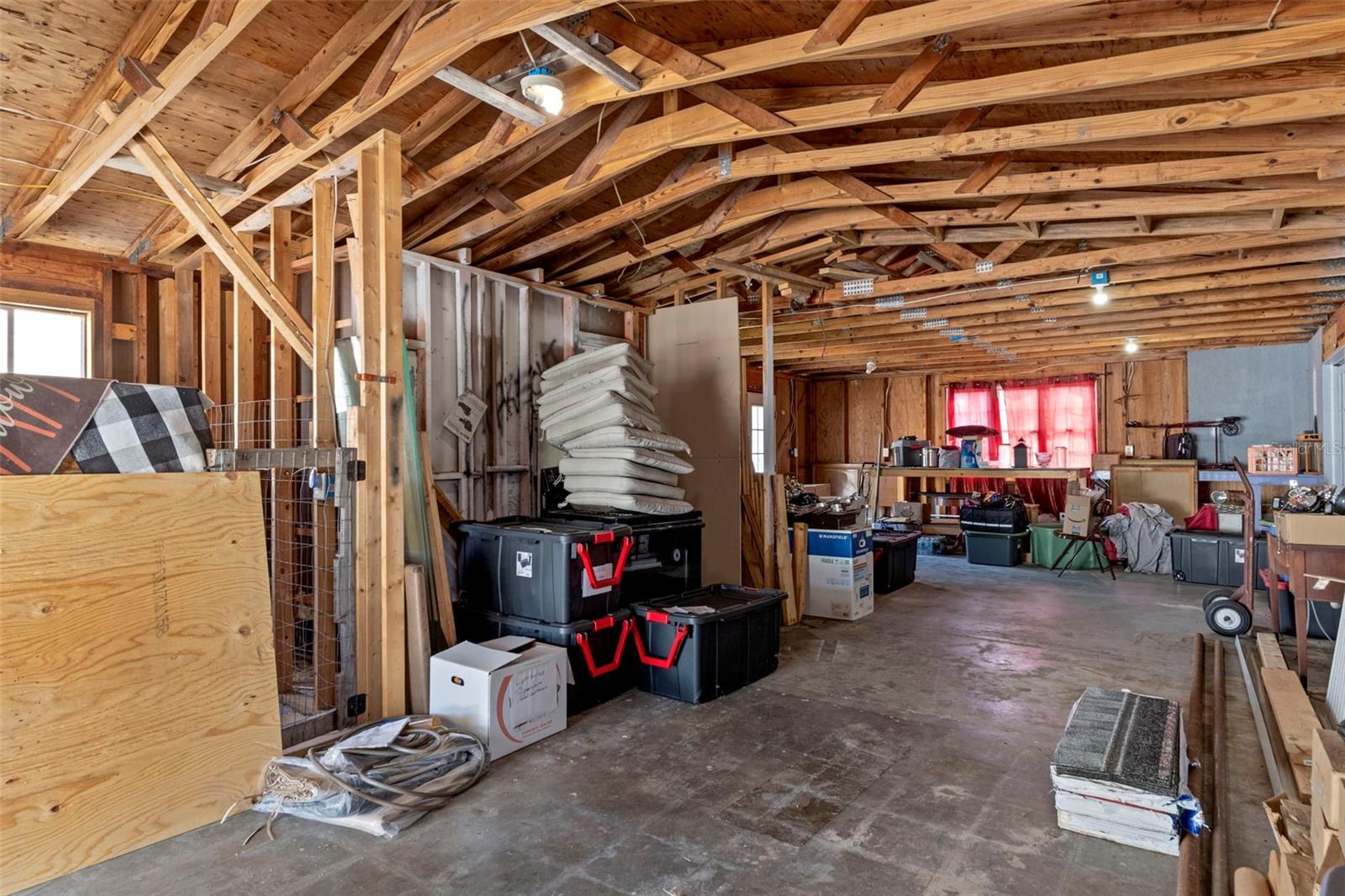 Image 37 of 59 For 5174 Oldfield Avenue