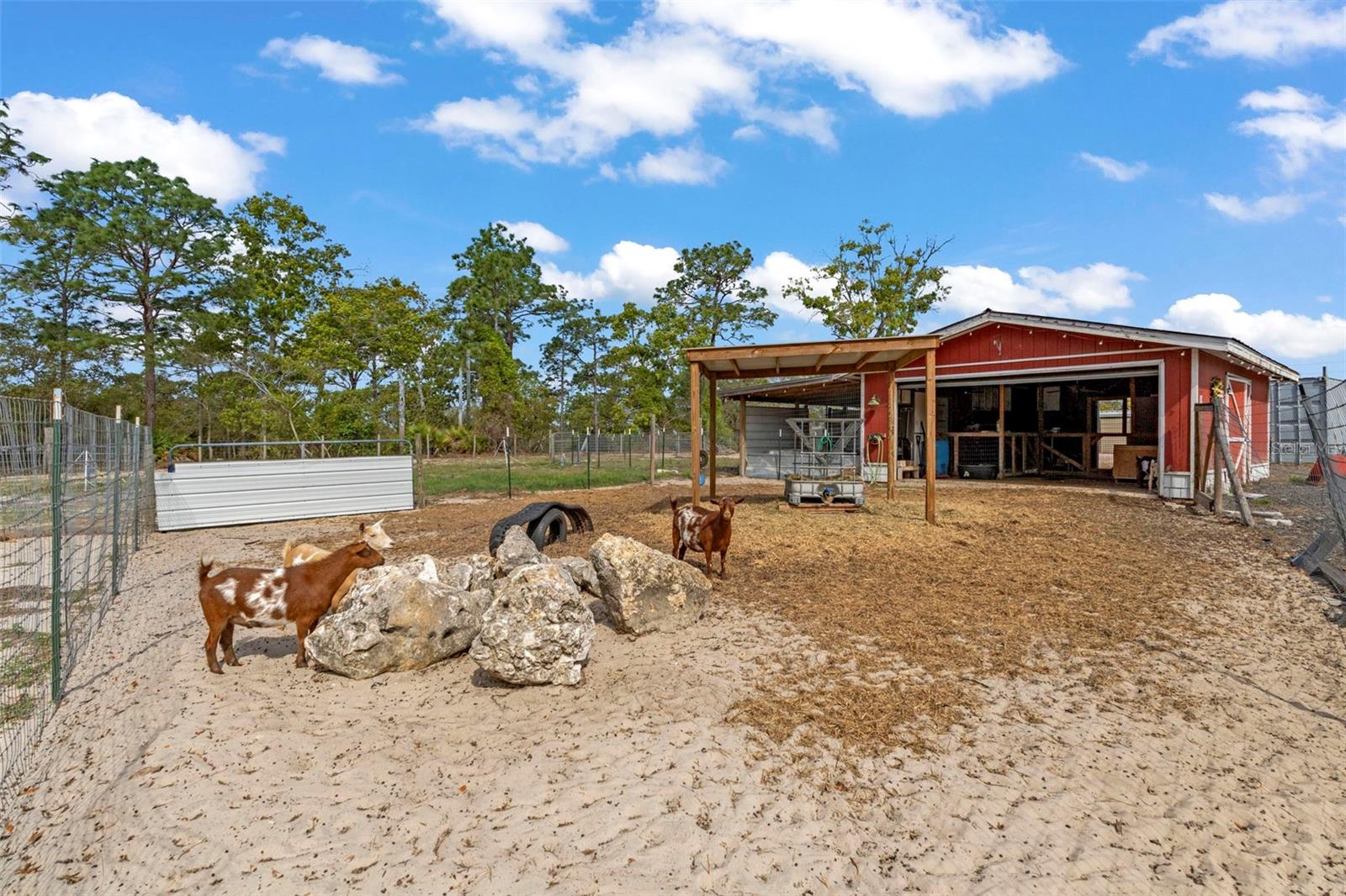 Image 52 of 59 For 5174 Oldfield Avenue