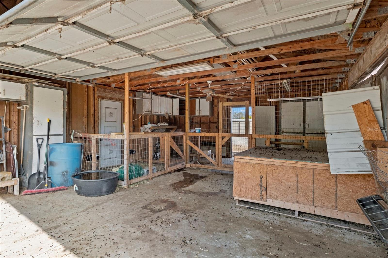 Image 53 of 59 For 5174 Oldfield Avenue