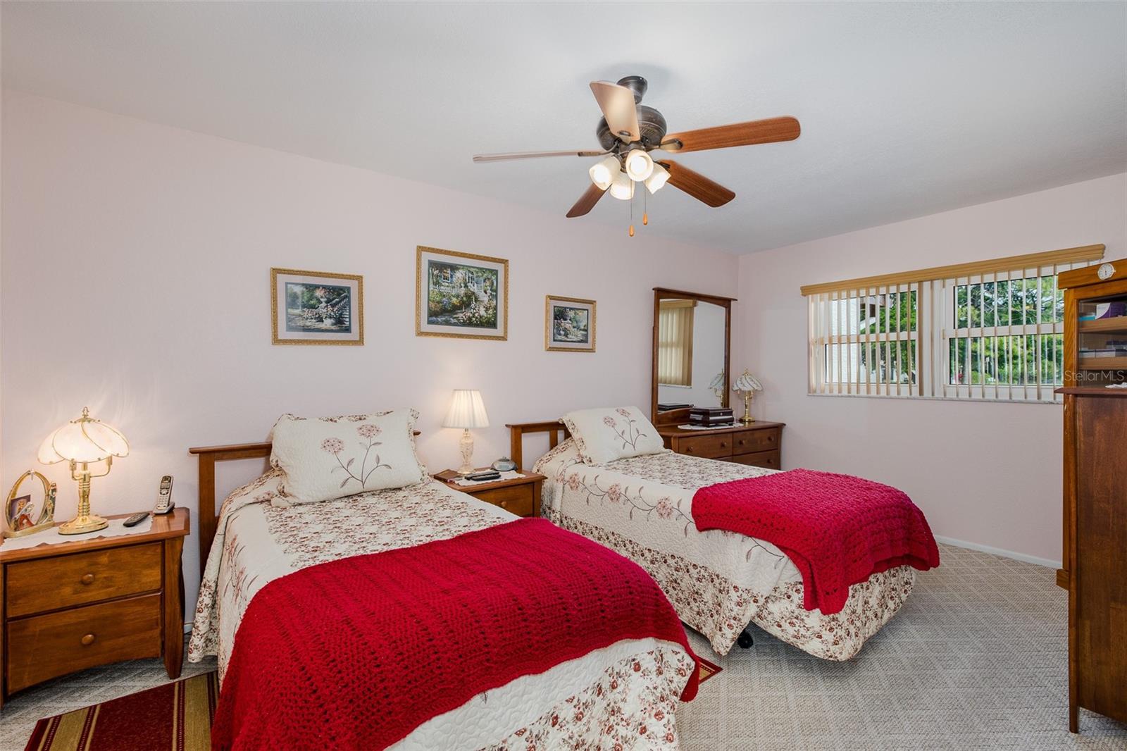 Image 15 of 31 For 7834 Radcliffe Circle