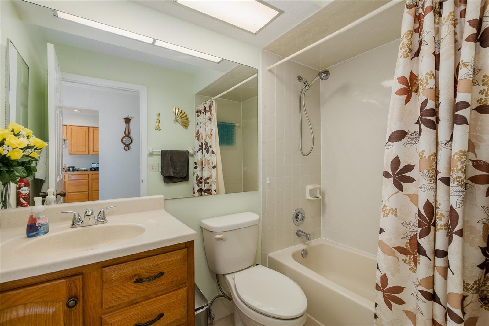 Image 19 of 31 For 7834 Radcliffe Circle