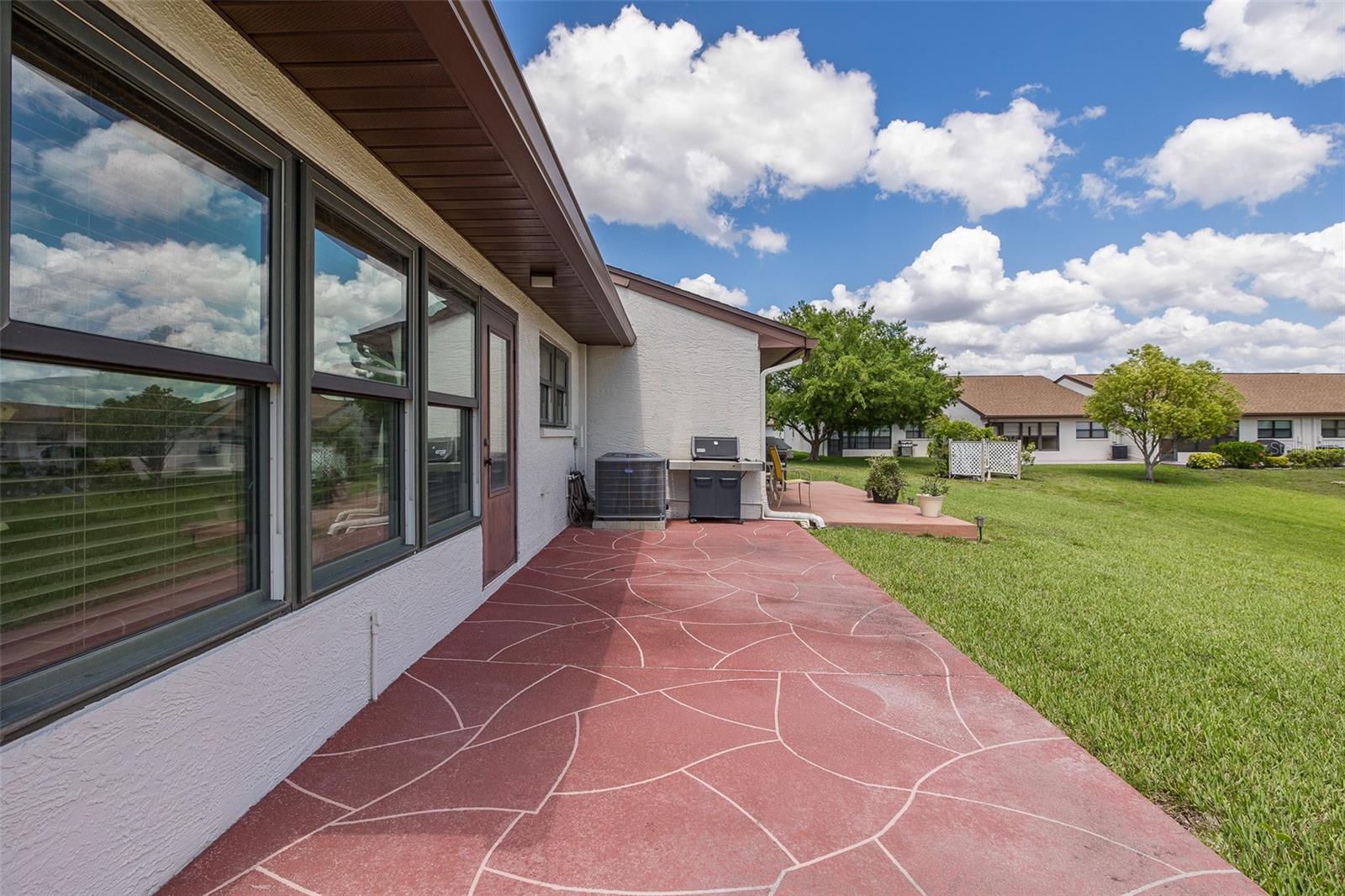 Image 21 of 31 For 7834 Radcliffe Circle