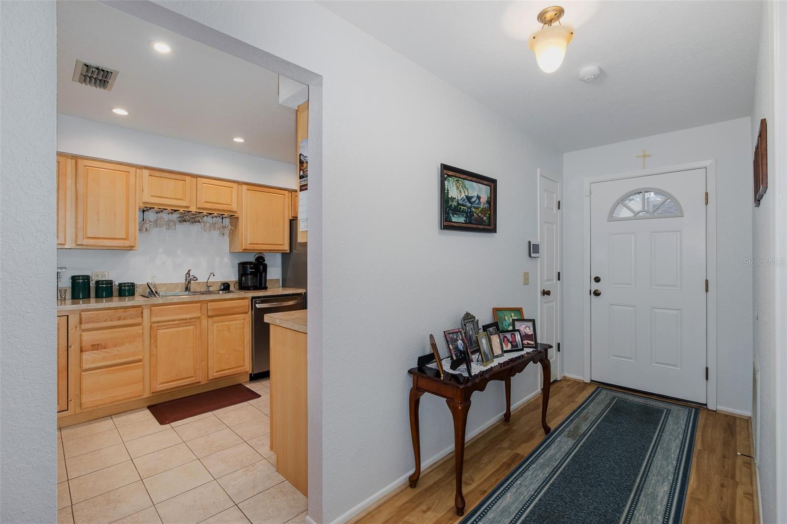 Image 3 of 31 For 7834 Radcliffe Circle