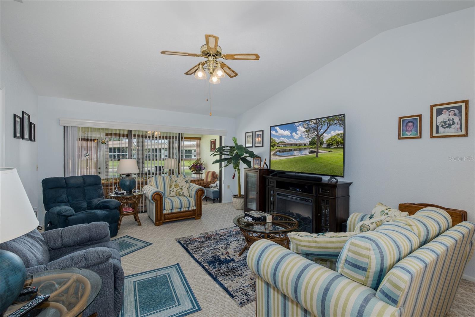 Image 6 of 31 For 7834 Radcliffe Circle