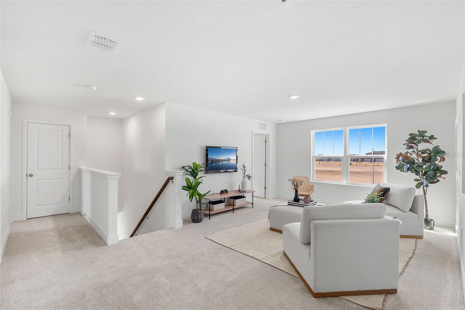 Image 16 of 35 For 810 Emerald Grove Drive