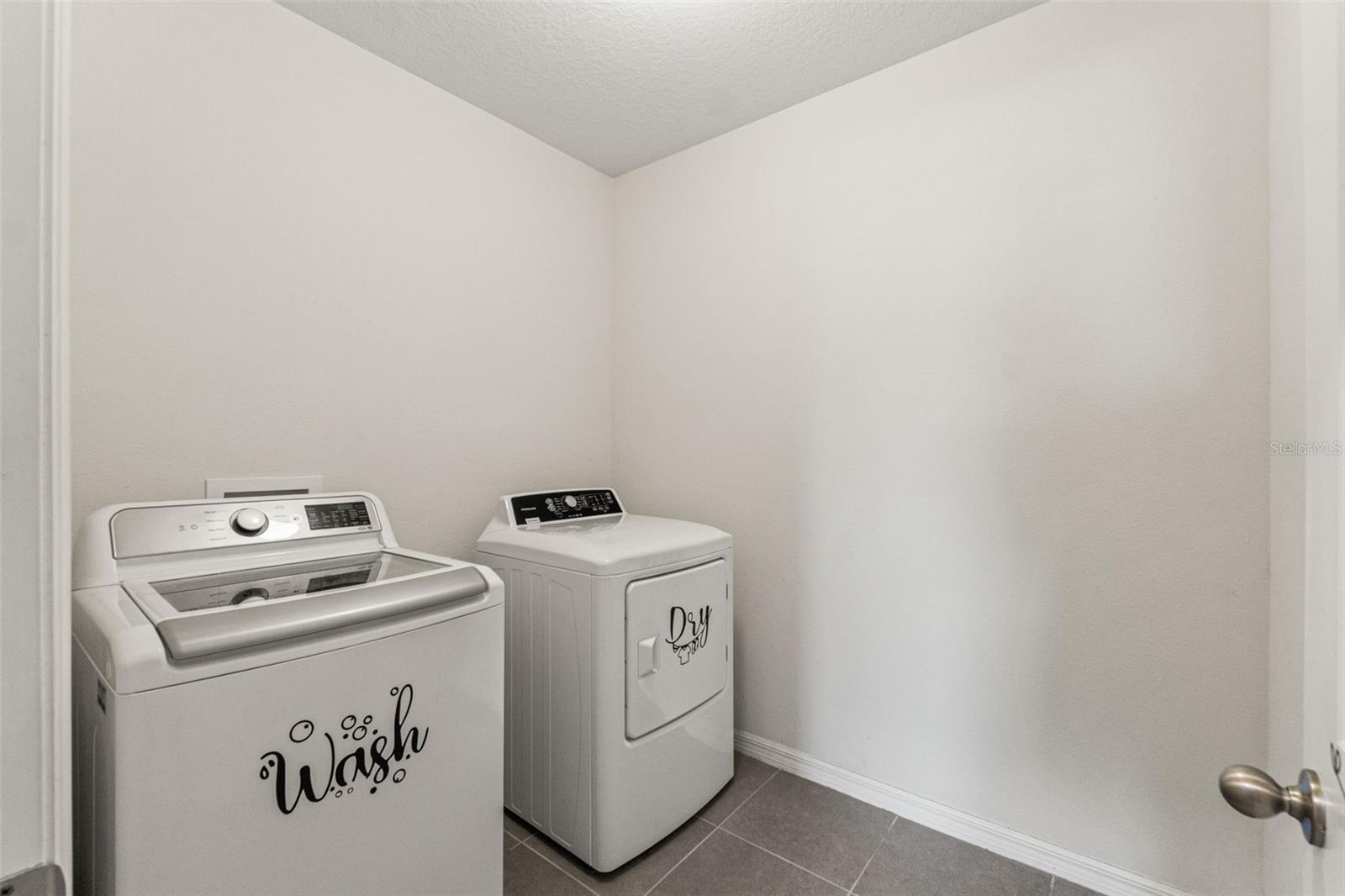 Image 21 of 36 For 6561 Seaway Drive