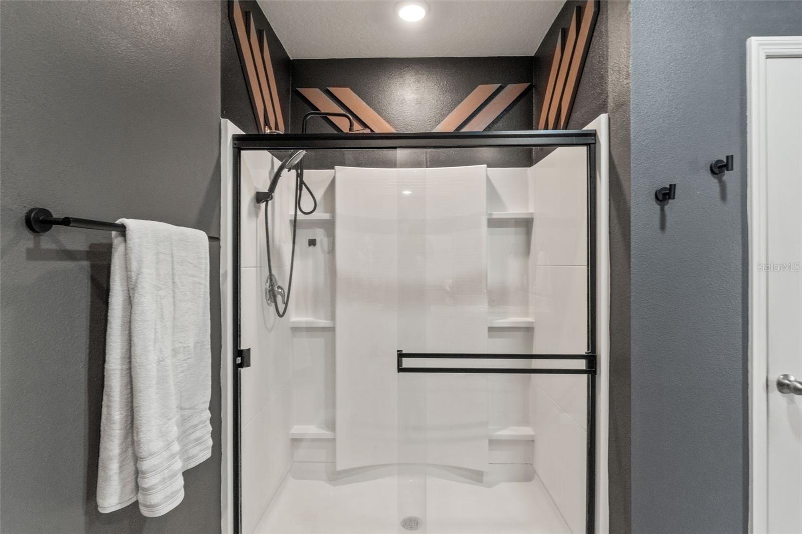 Image 26 of 36 For 6561 Seaway Drive