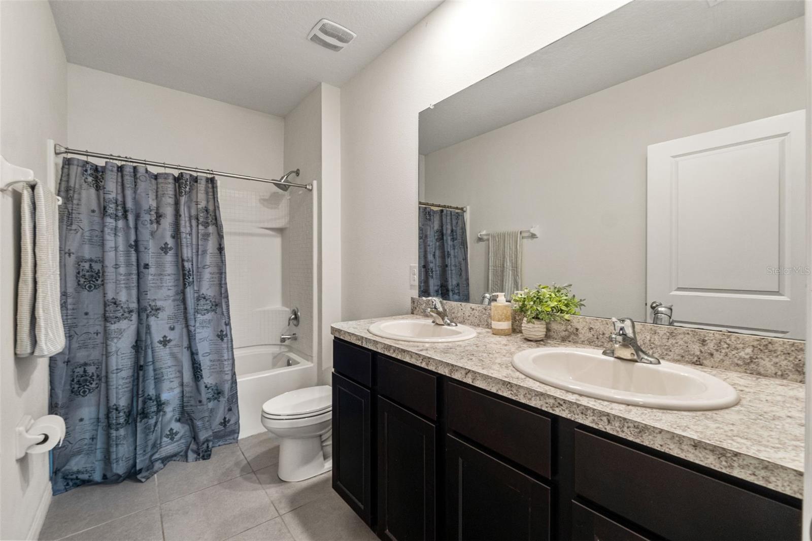 Image 30 of 36 For 6561 Seaway Drive