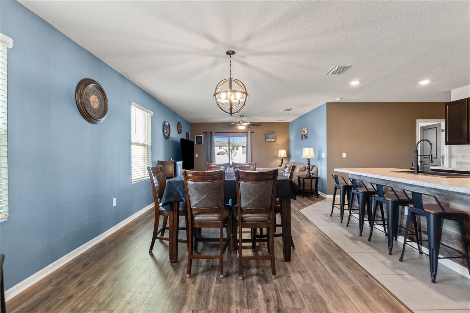 Image 4 of 36 For 6561 Seaway Drive