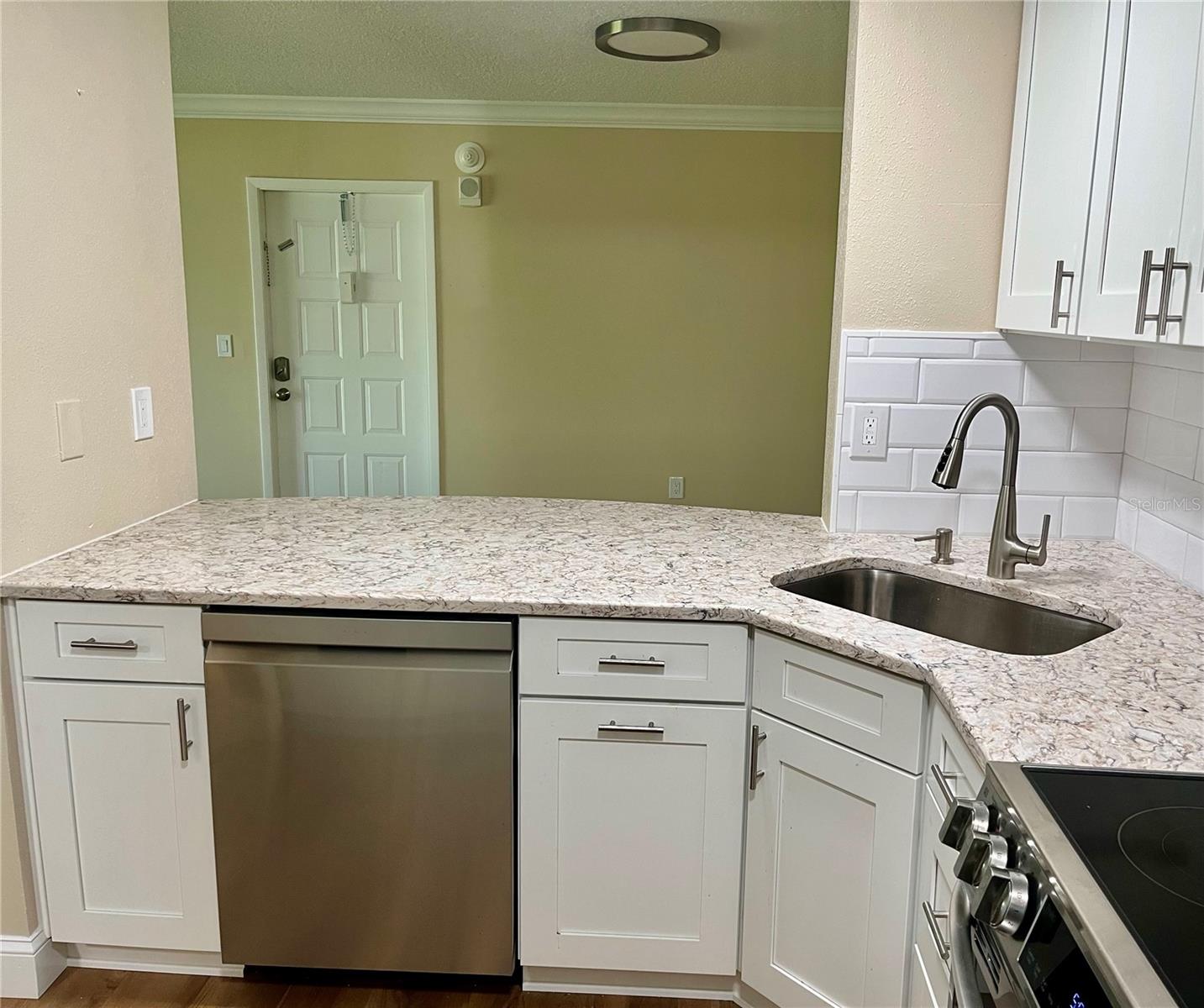 Image 11 of 46 For 1423 Pine Glen Lane H2