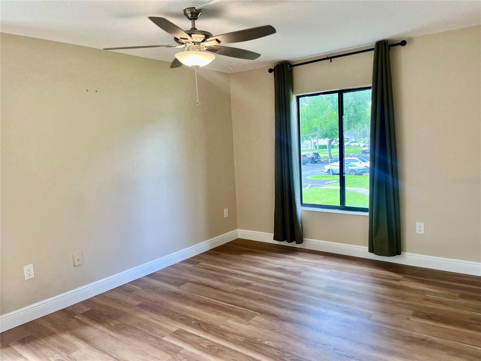 Image 21 of 46 For 1423 Pine Glen Lane H2