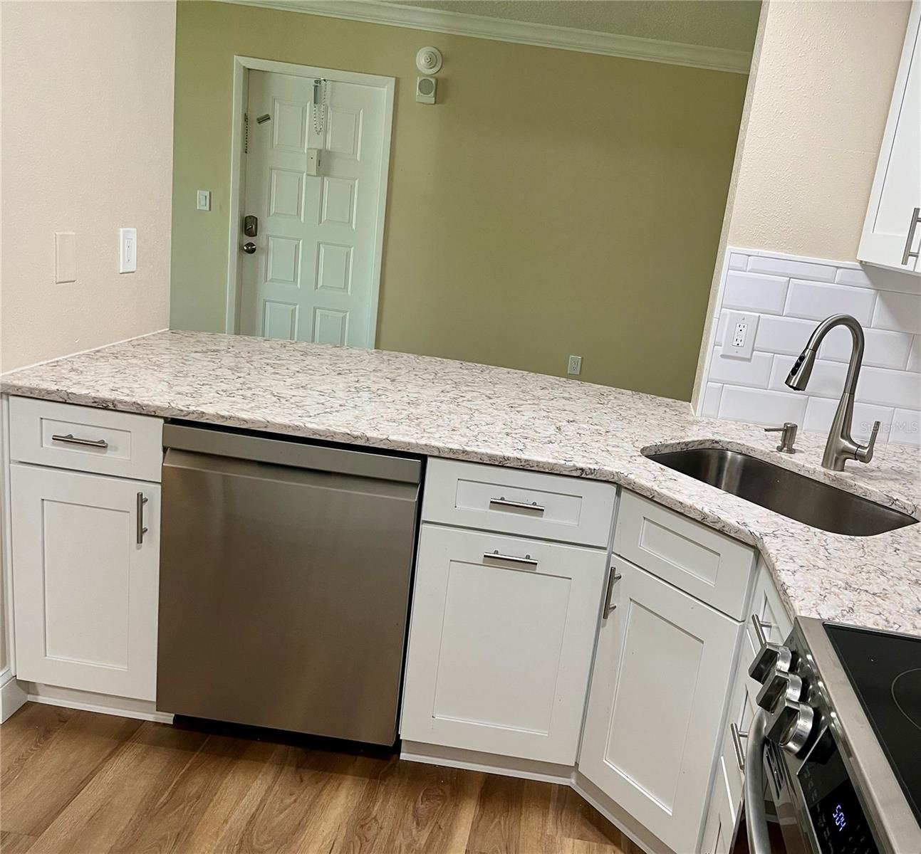 Image 8 of 46 For 1423 Pine Glen Lane H2