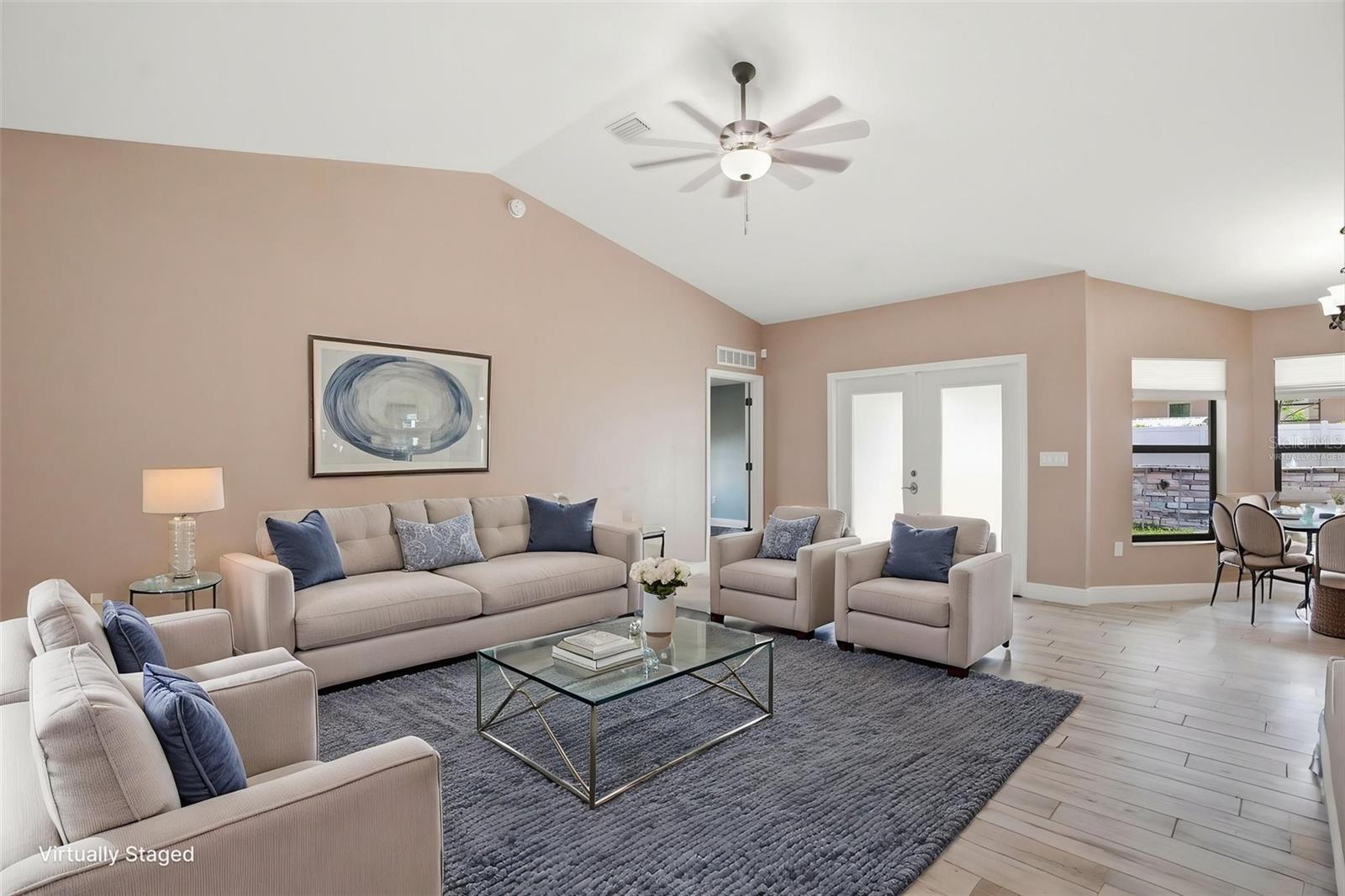 Listing photo id 20 for 4128 Everett Avenue