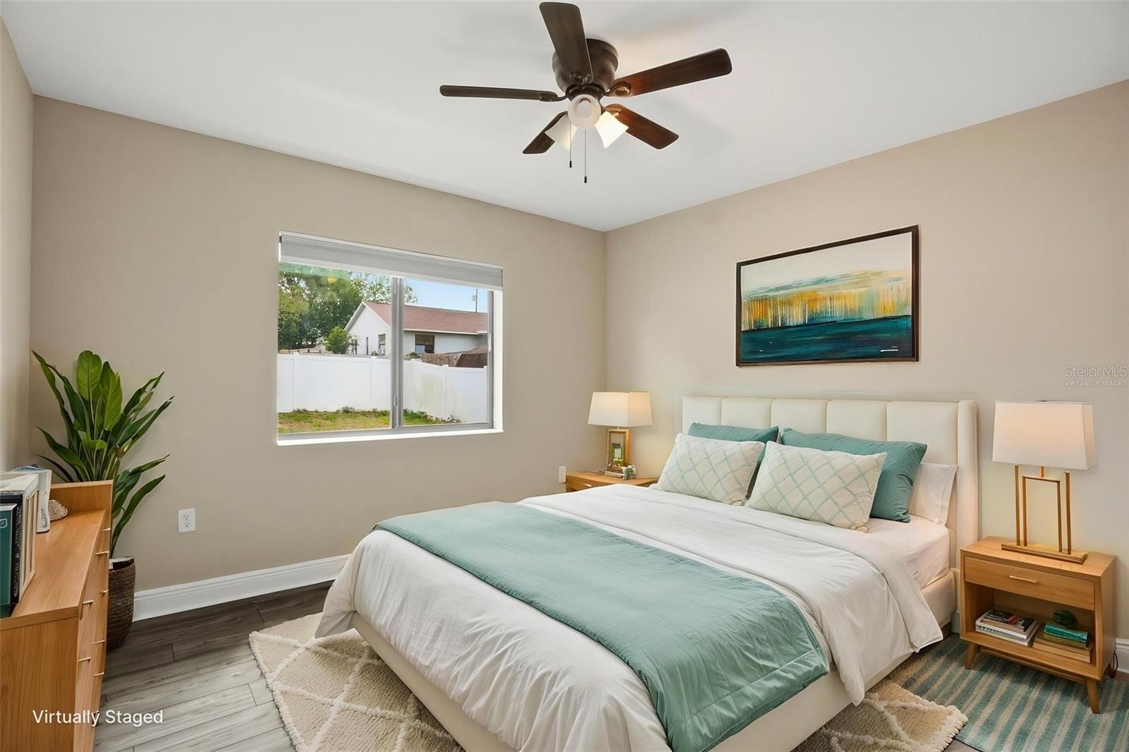 Listing photo id 35 for 4128 Everett Avenue