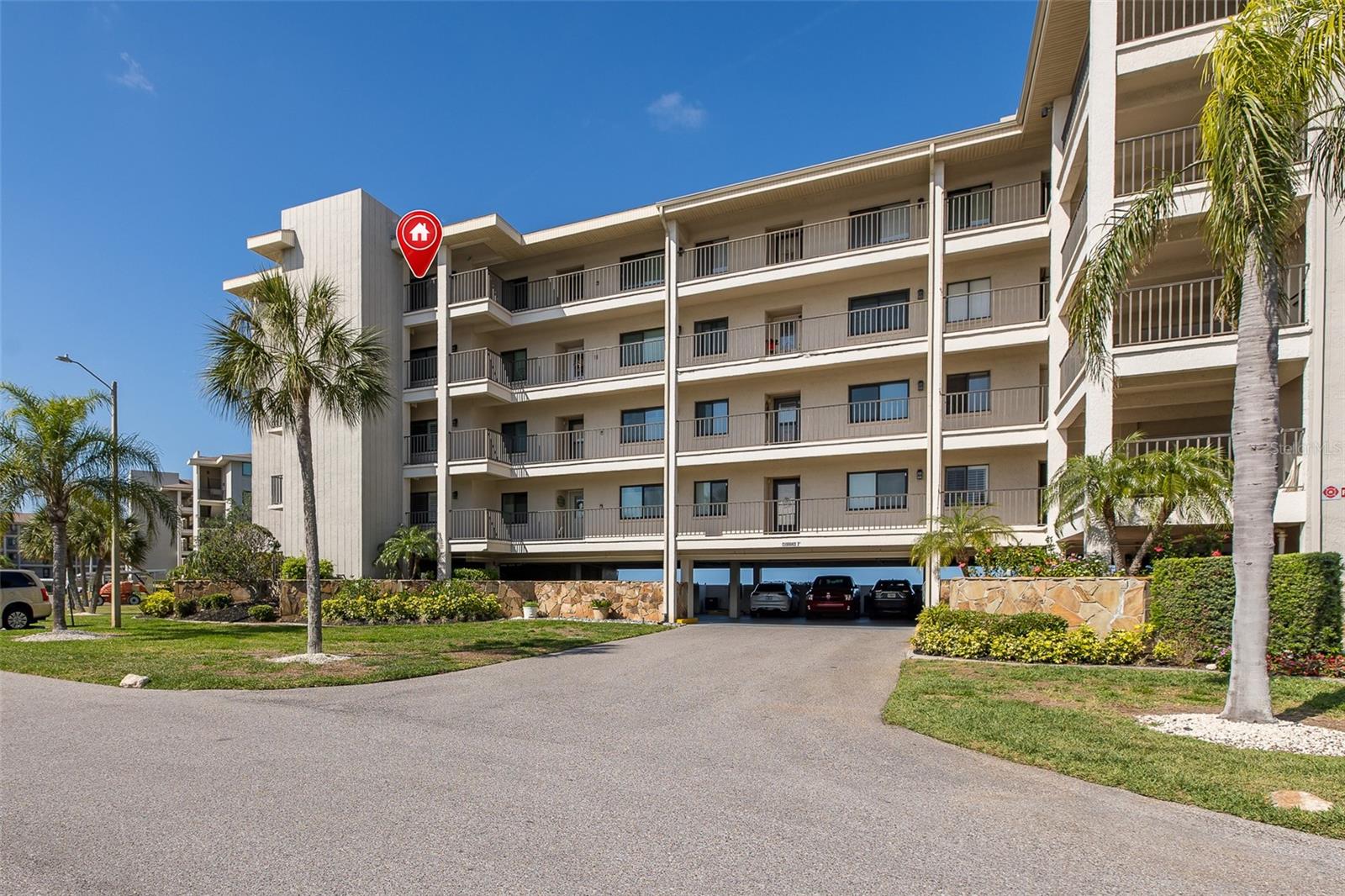 Image 10 of 64 For 8251 Brent Street 941