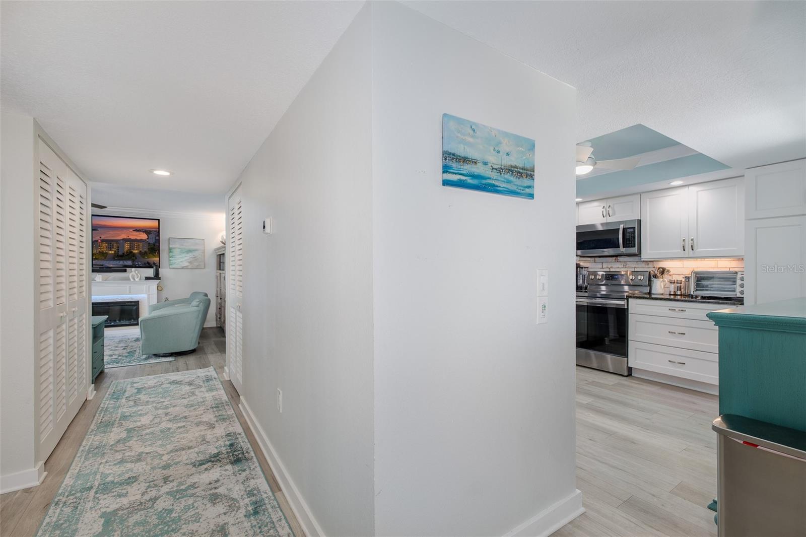 Image 13 of 64 For 8251 Brent Street 941