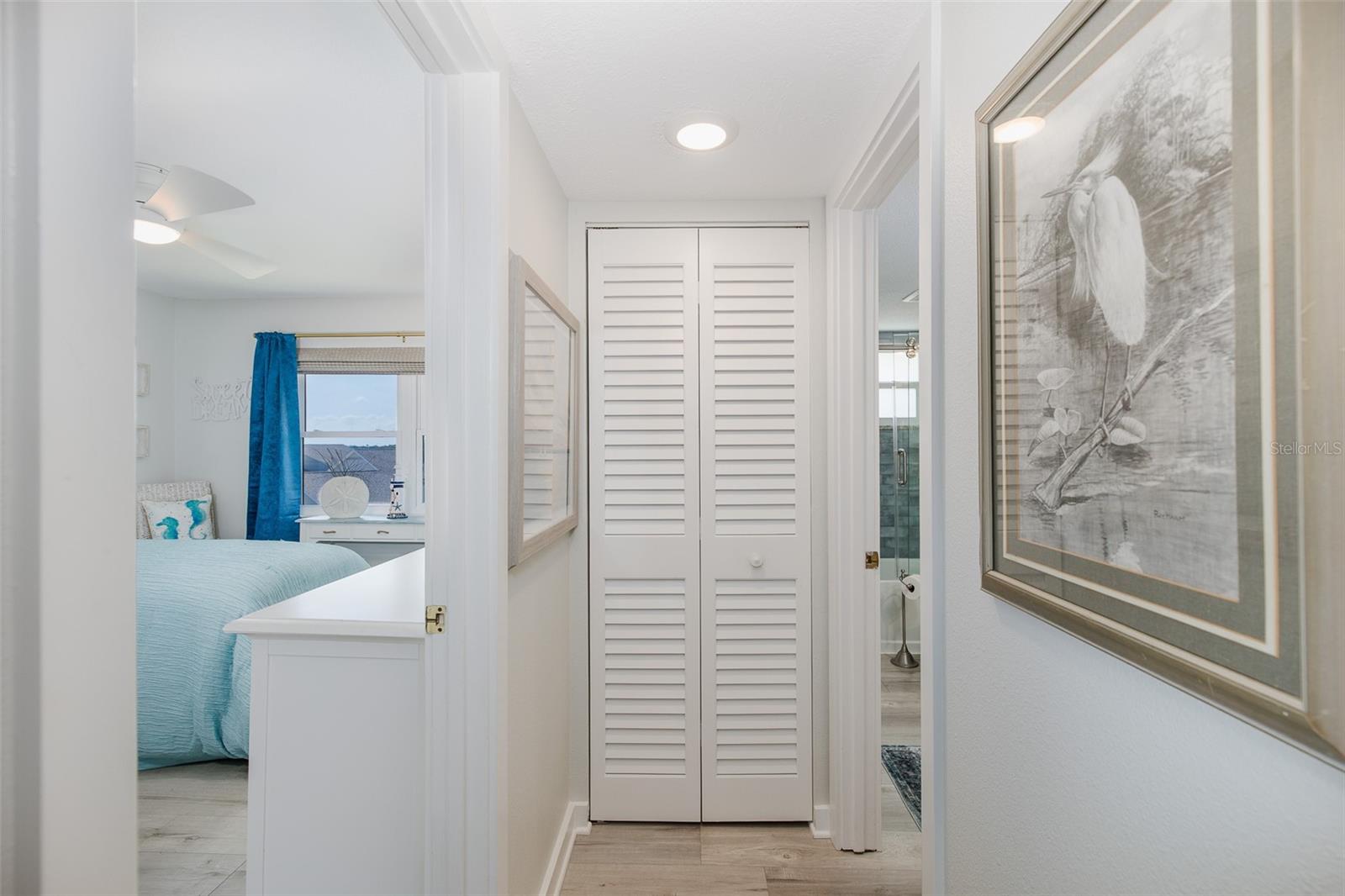 Image 25 of 64 For 8251 Brent Street 941