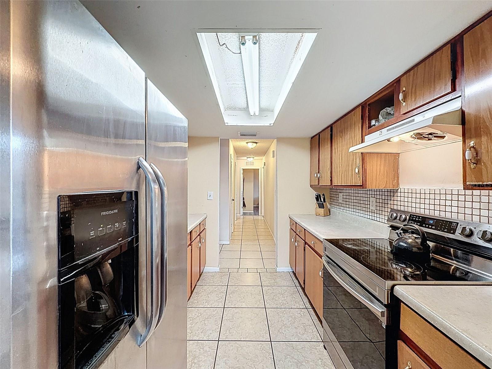 Image 22 of 53 For 16026 Surrey Drive