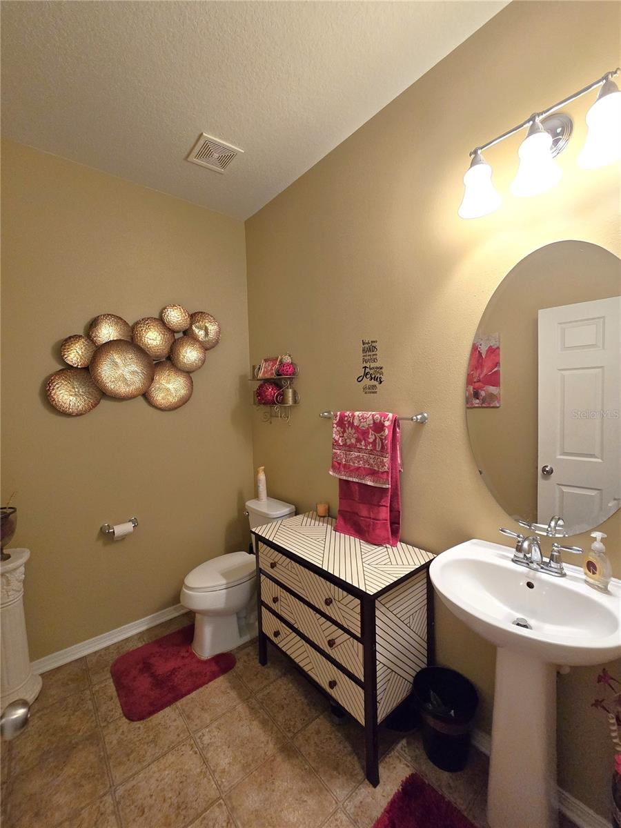 Image 16 of 53 For 848 Petal Mist Lane