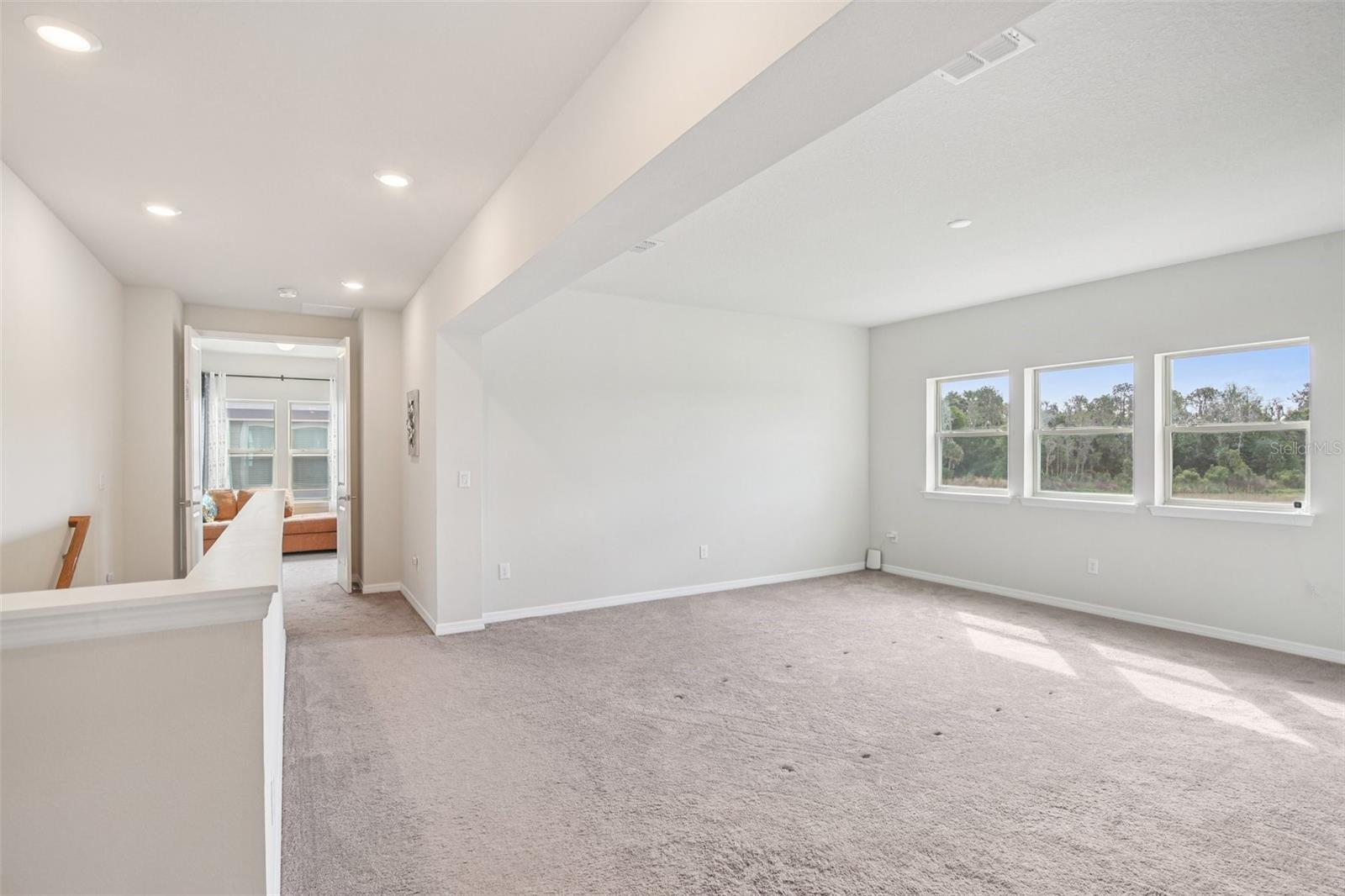 Image 31 of 89 For 11032 Sundrift Drive