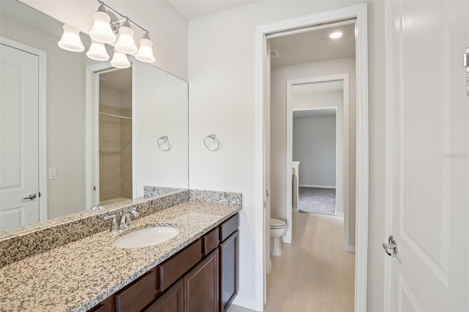 Image 37 of 89 For 11032 Sundrift Drive