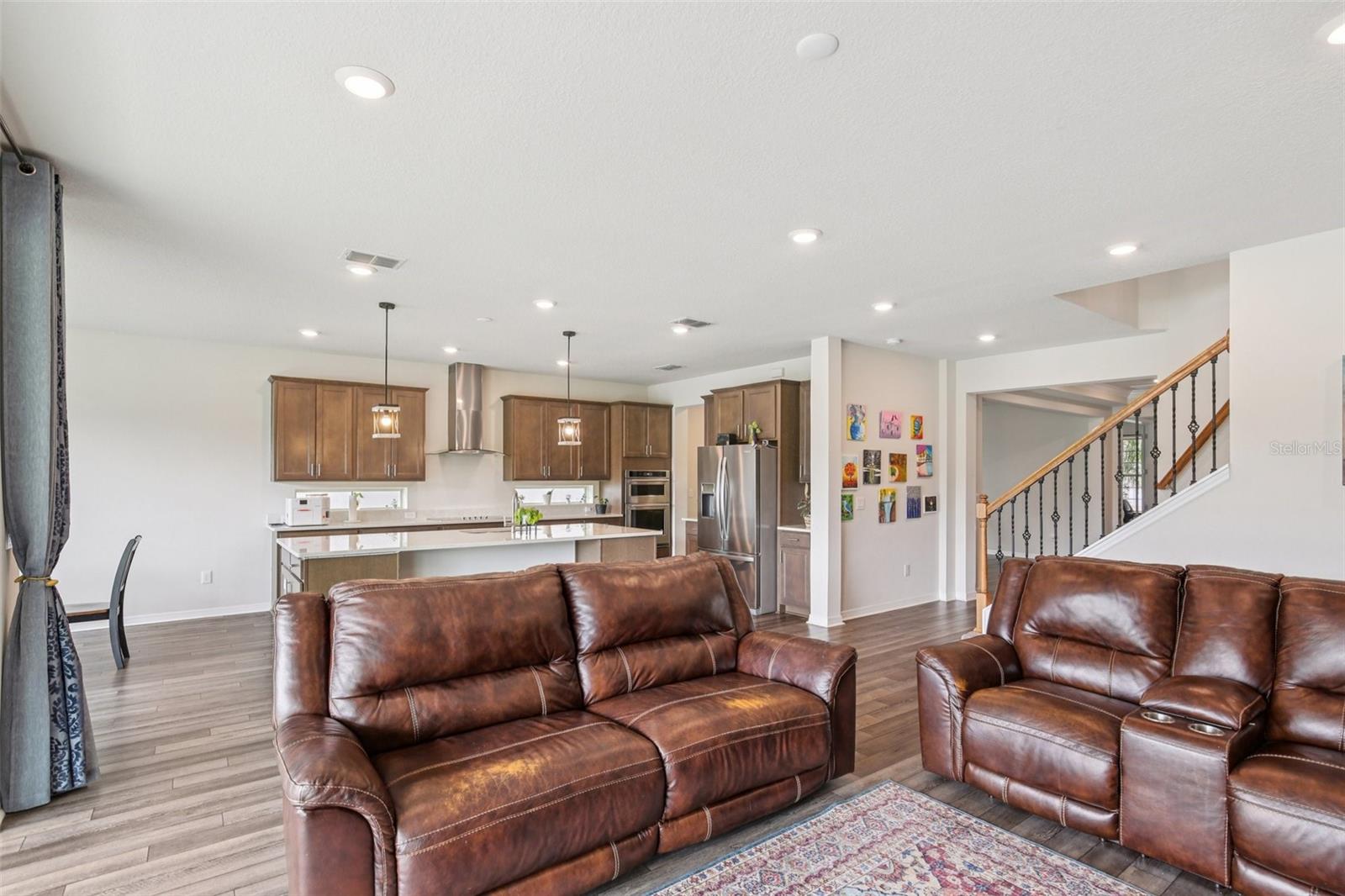 Image 6 of 89 For 11032 Sundrift Drive