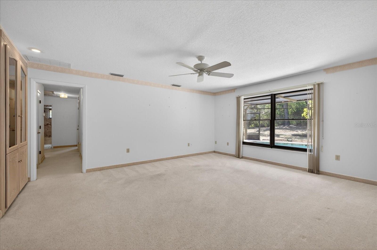 Image 28 of 94 For 7038 San Jose Loop