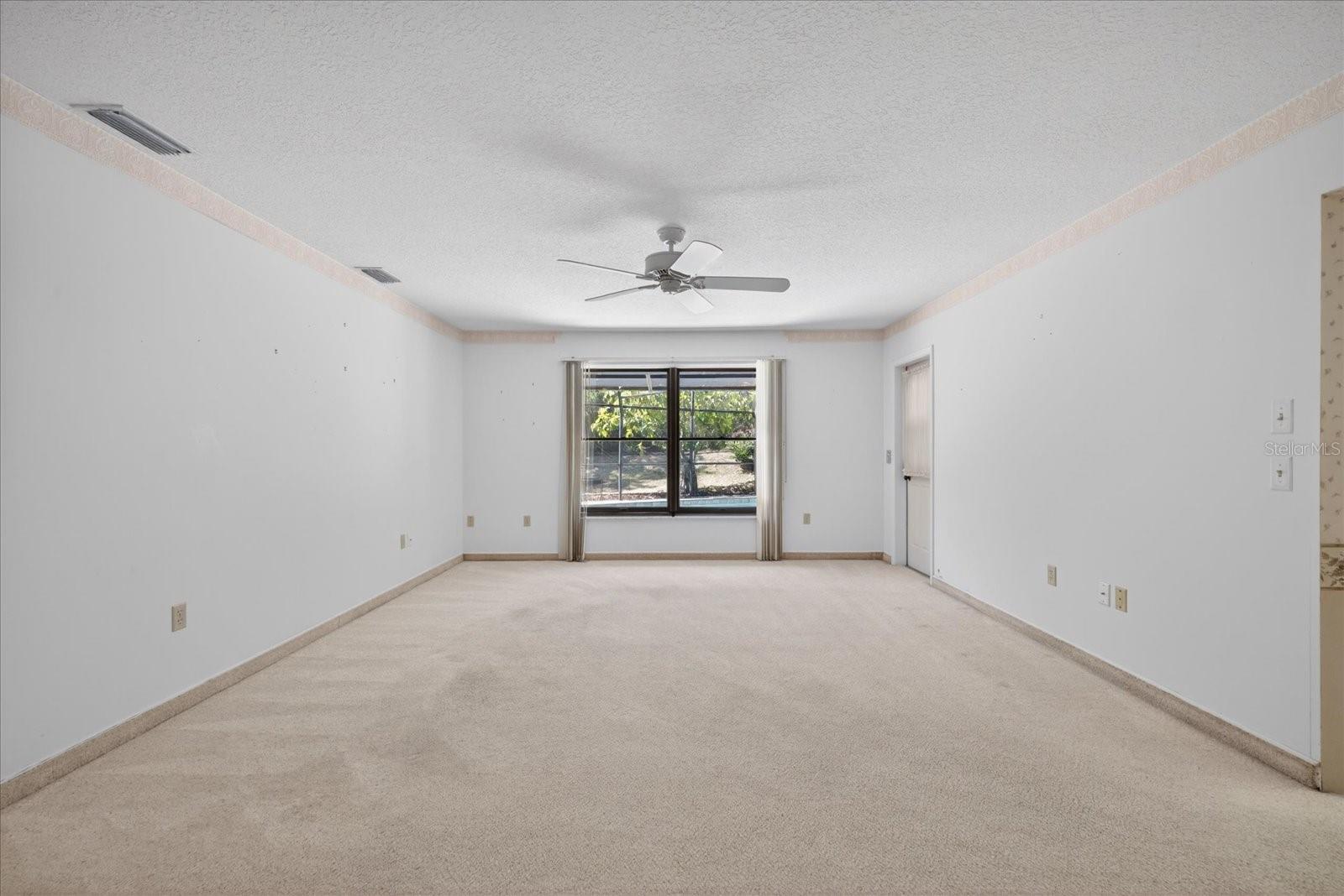 Image 29 of 94 For 7038 San Jose Loop