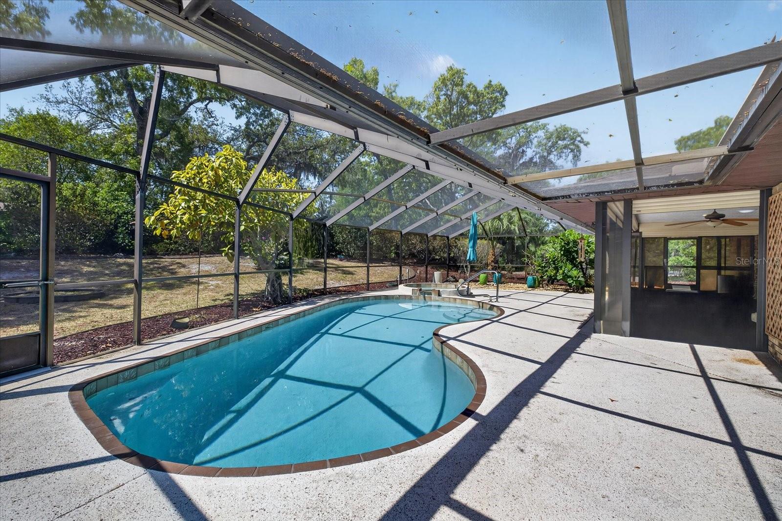 Image 59 of 94 For 7038 San Jose Loop