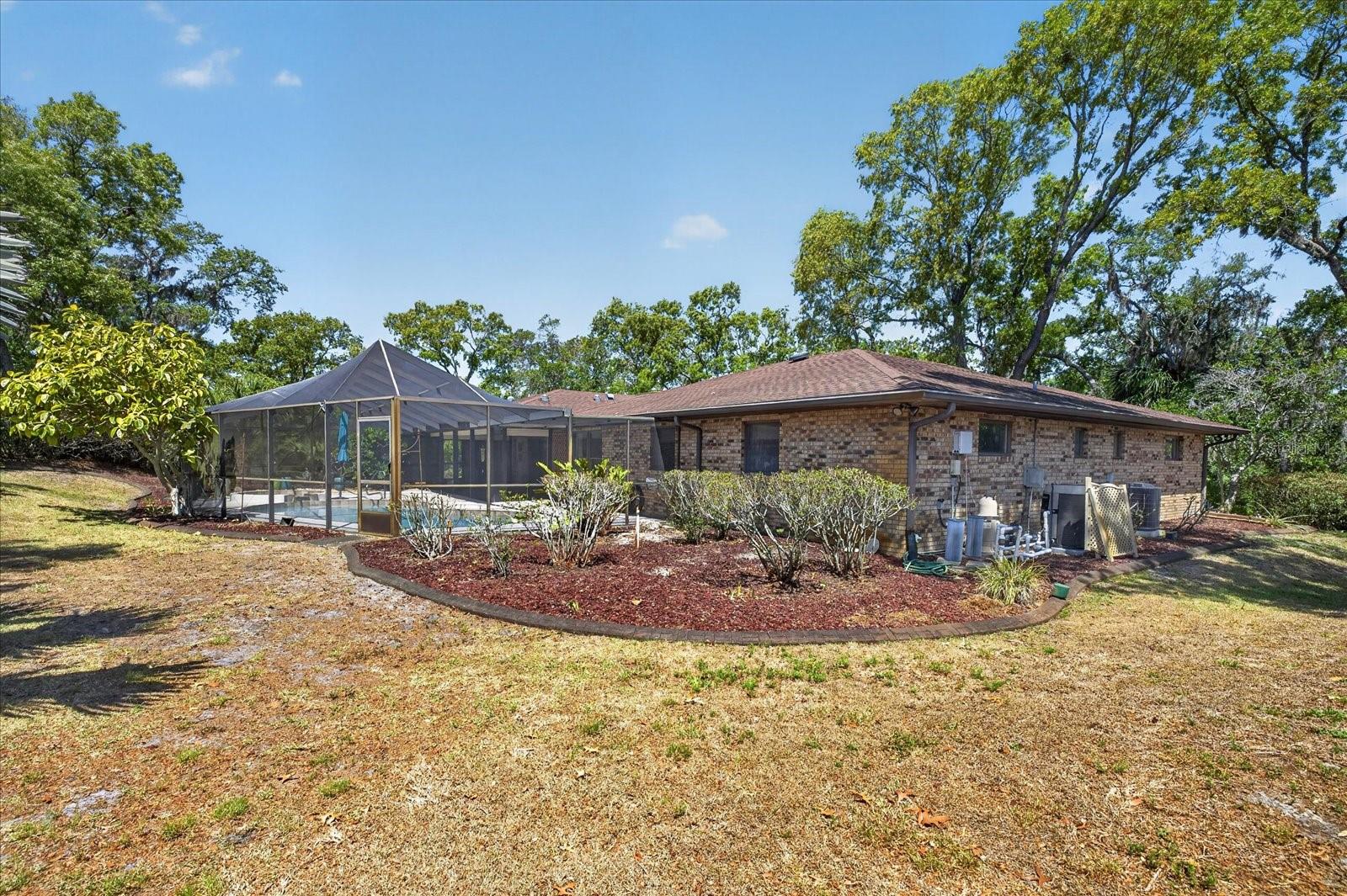 Image 72 of 94 For 7038 San Jose Loop