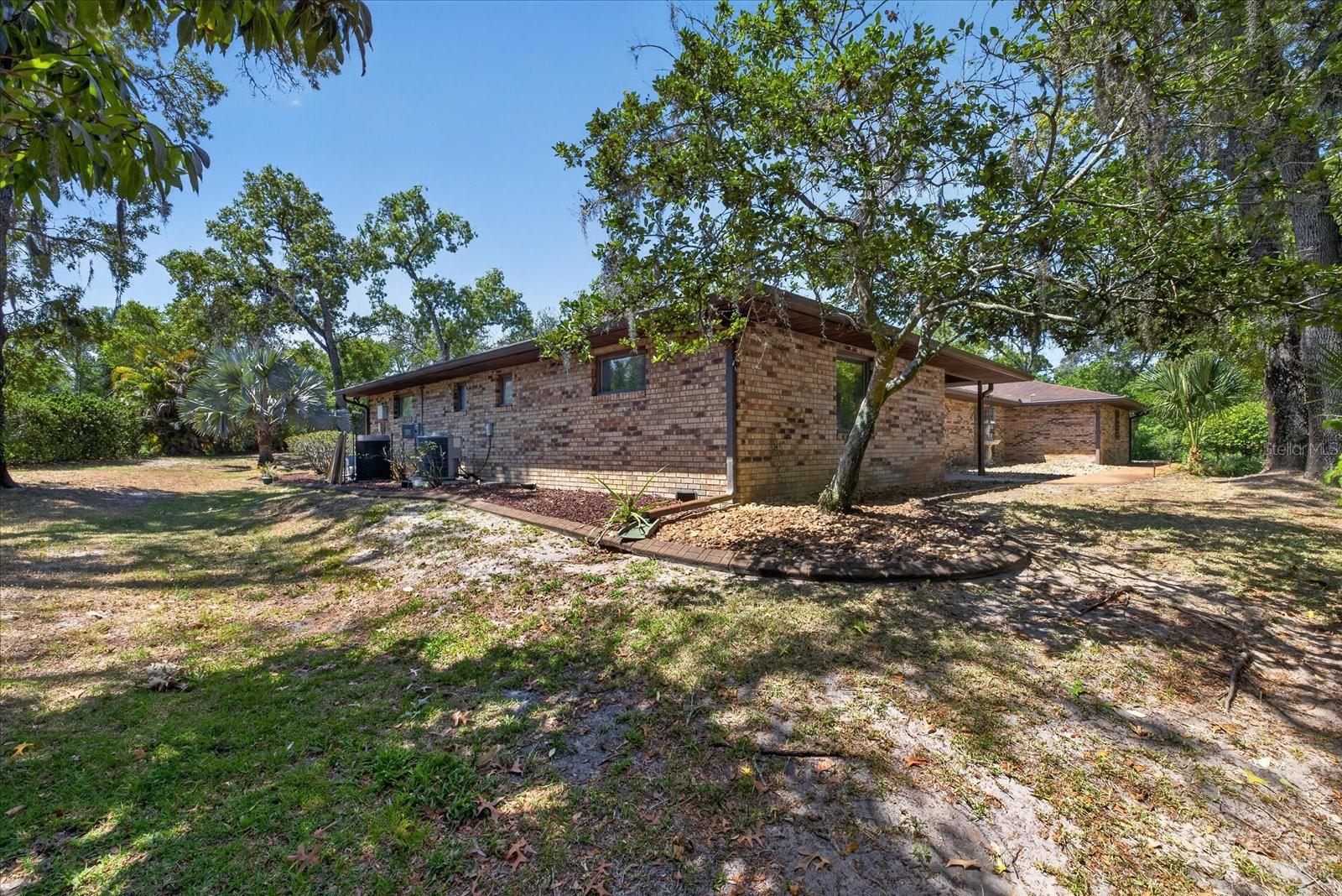 Image 74 of 94 For 7038 San Jose Loop