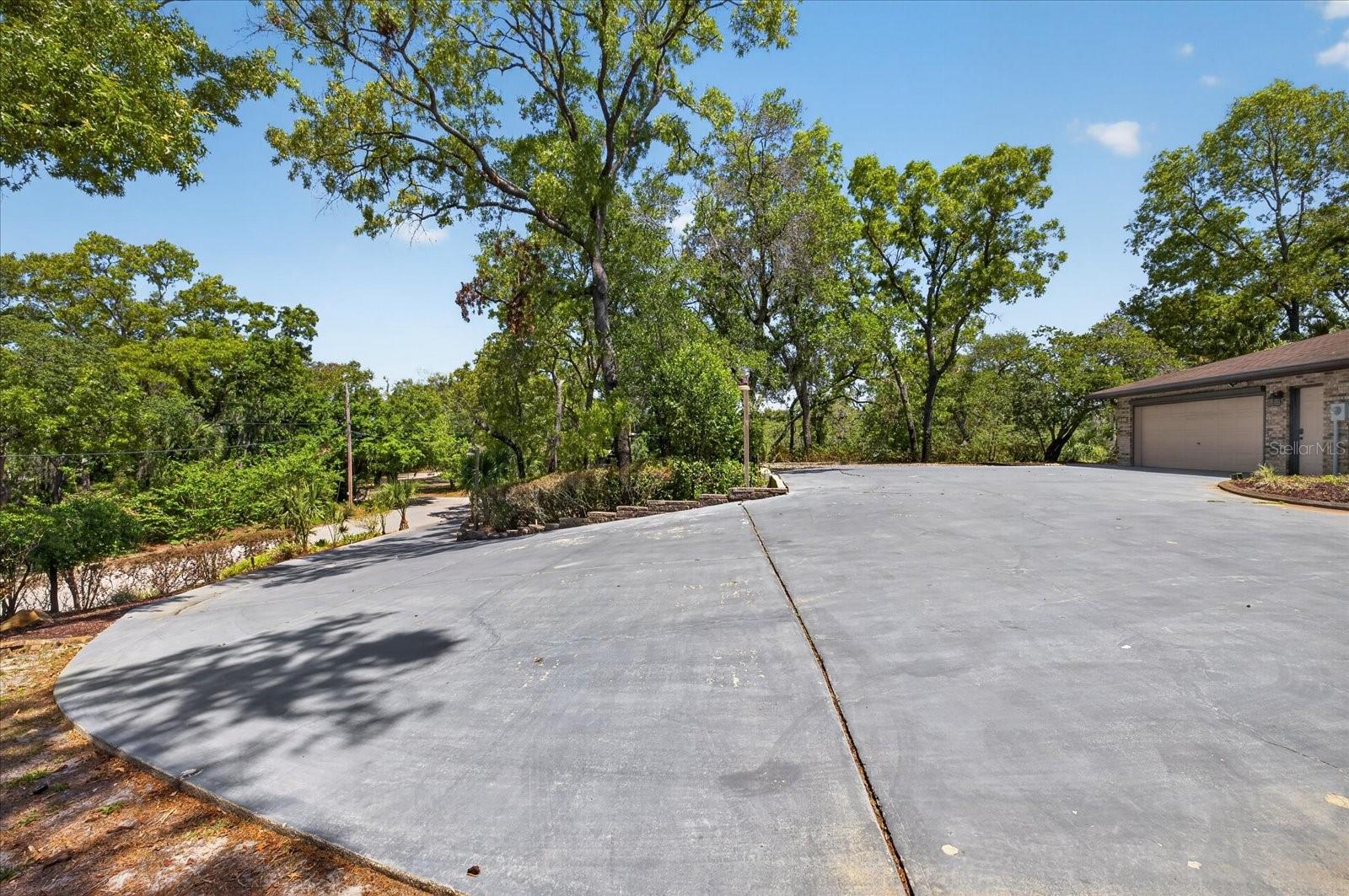 Image 77 of 94 For 7038 San Jose Loop