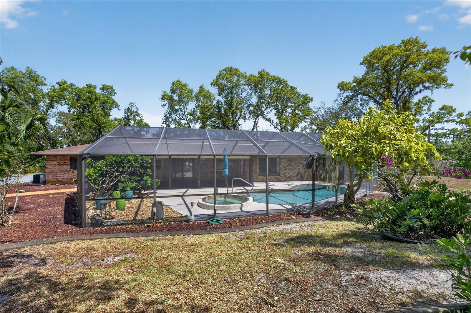 Image 81 of 94 For 7038 San Jose Loop