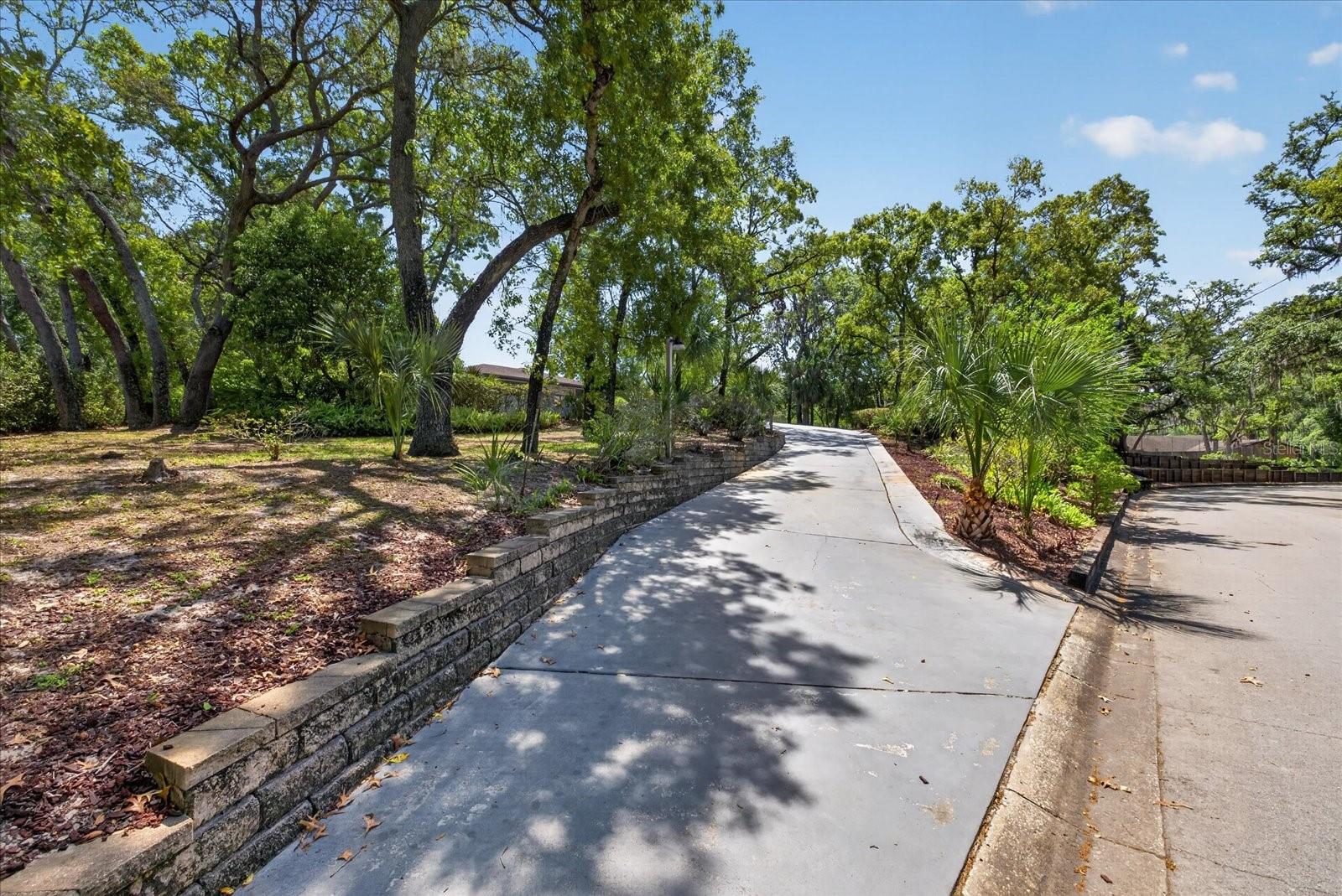 Image 84 of 94 For 7038 San Jose Loop