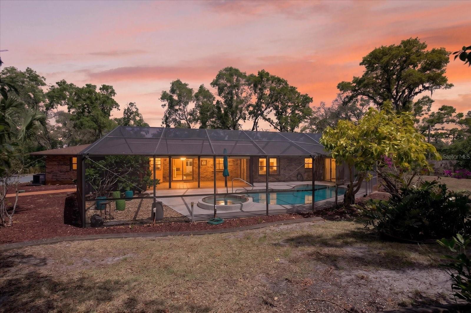 Image 86 of 94 For 7038 San Jose Loop