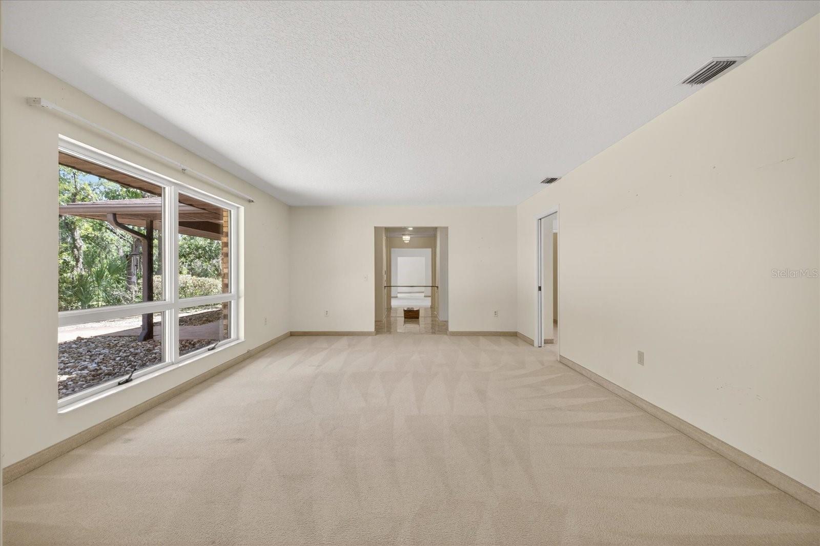 Image 9 of 94 For 7038 San Jose Loop