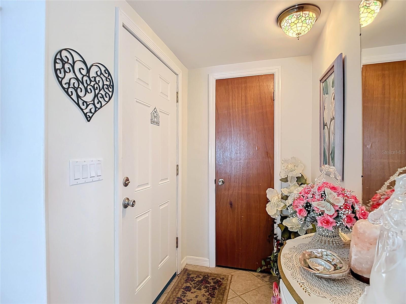 Image 11 of 61 For 11114 White Oak Lane