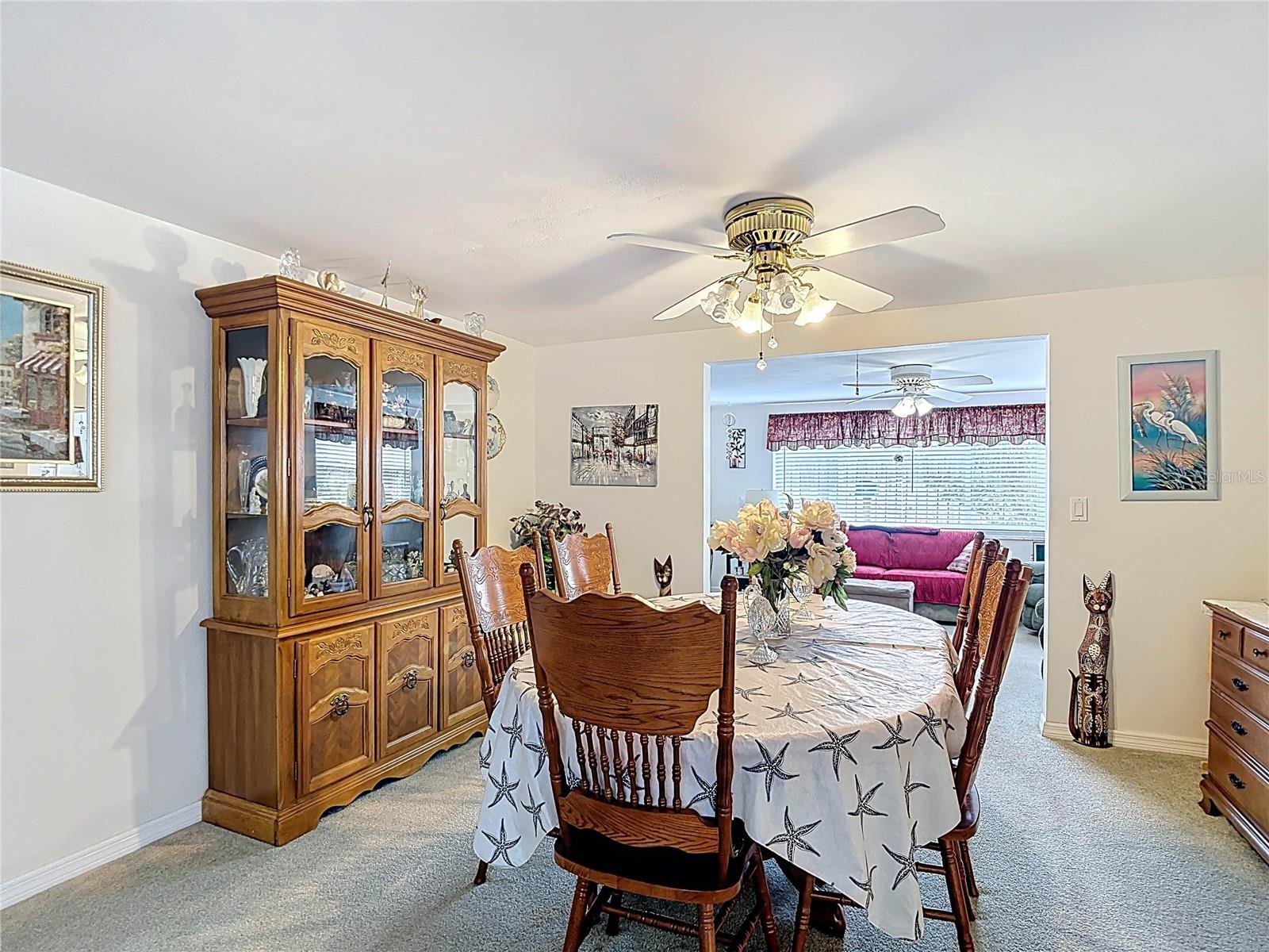 Image 17 of 61 For 11114 White Oak Lane