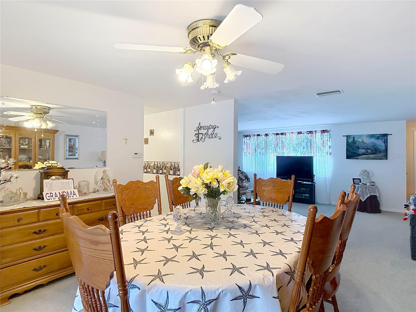 Image 19 of 61 For 11114 White Oak Lane