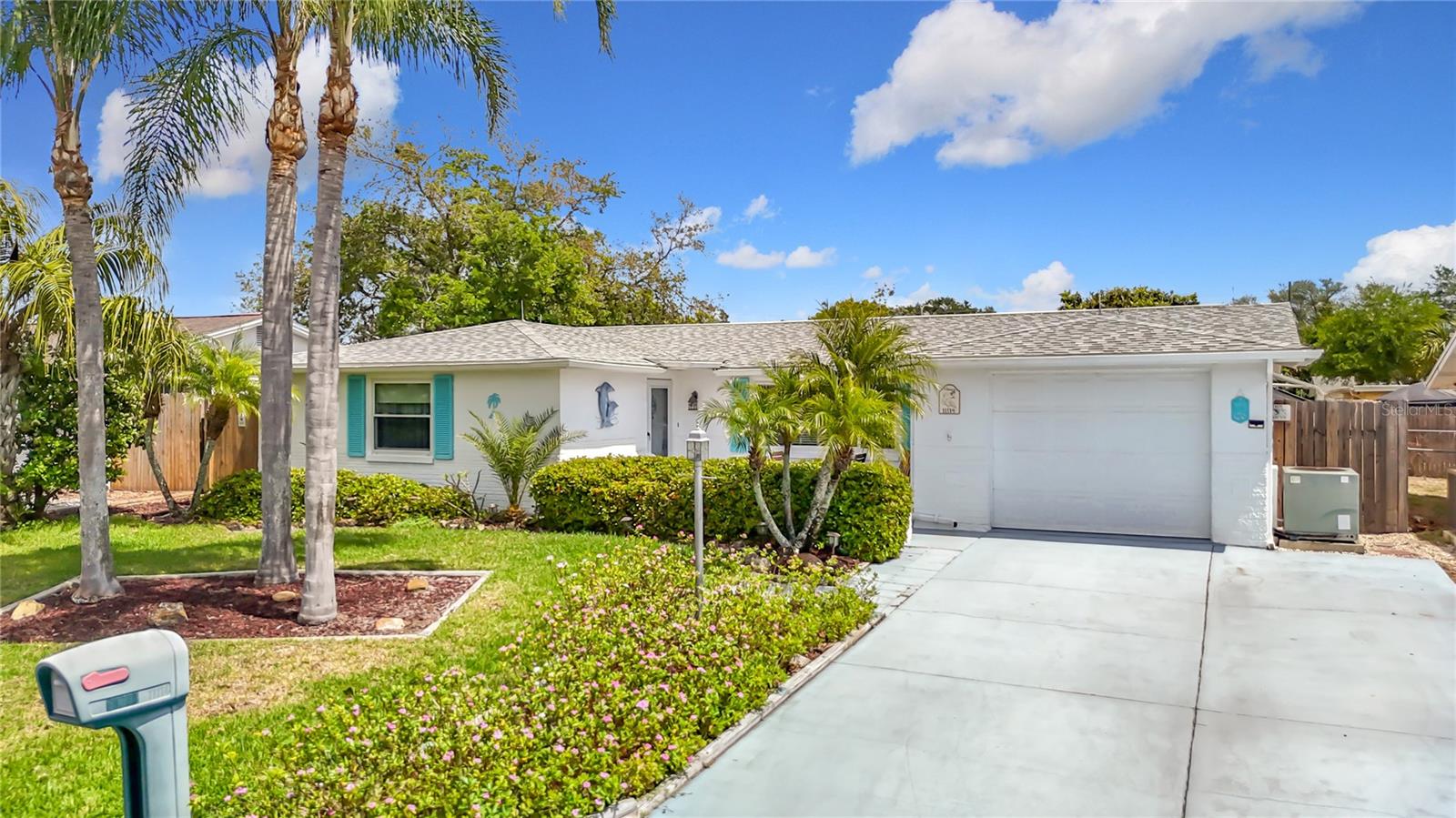 Image 2 of 61 For 11114 White Oak Lane