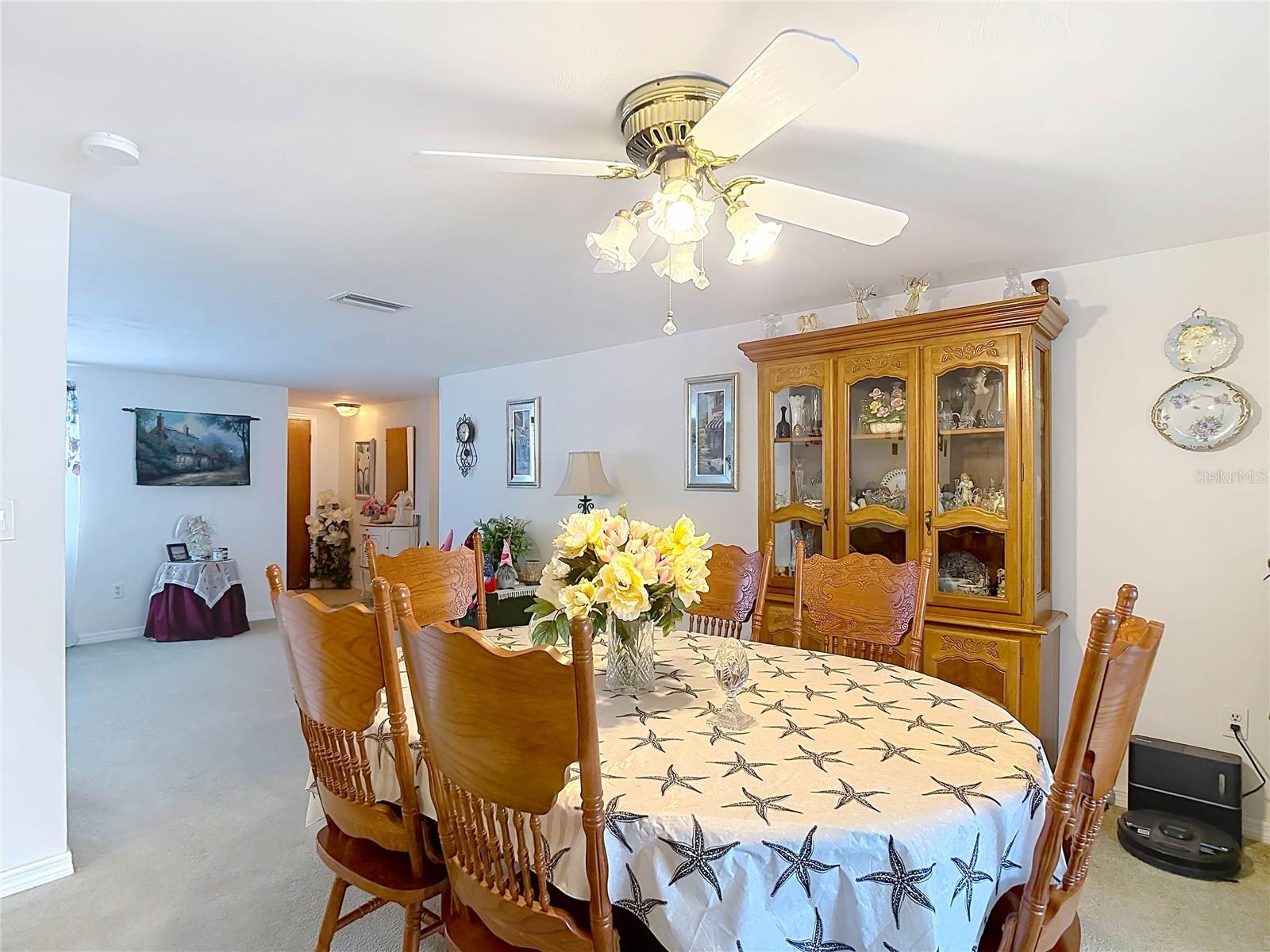 Image 20 of 61 For 11114 White Oak Lane